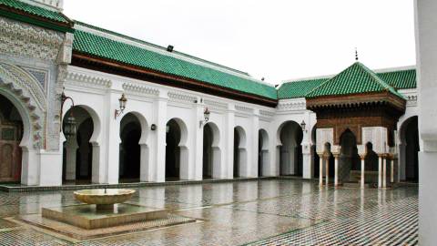 Alquaraouiyine mosque, Fez